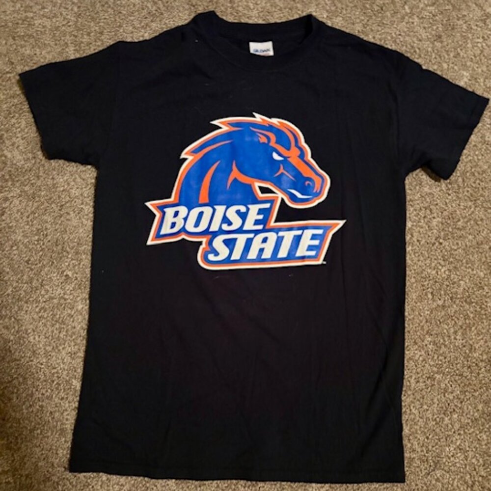 Boise State Black T-shirt - Youth / Junior Small